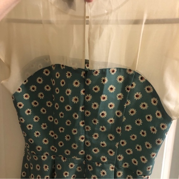 ASOS Blue Floral Sleeveless Mini Dress Size‎ 12 - Picture 2 of 6